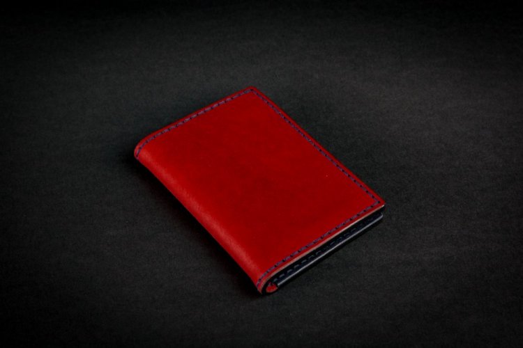 Vertikální ručně šitá kožená peněženka na karty a papírovou hotovost HANS