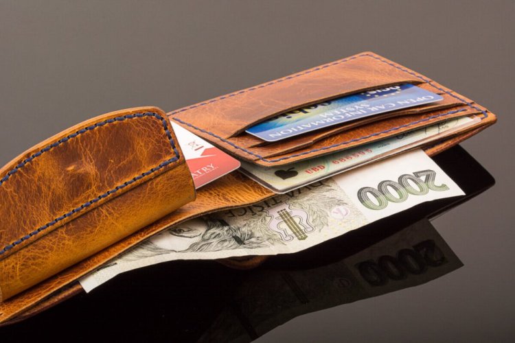Pánská kožená ručně šitá peněženka s RFID ochranou karet - CLASSIC premium