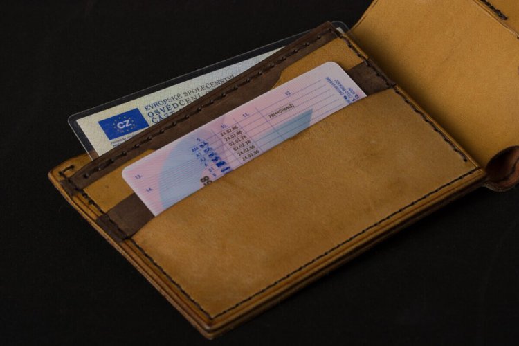 Pánská ručně šitá kožená peněženka CLASSIC-malý mincovník