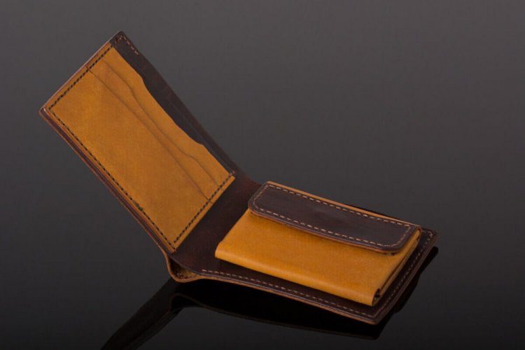 Pánská kožená ručně šitá peněženka s RFID ochranou karet - CLASSIC premium